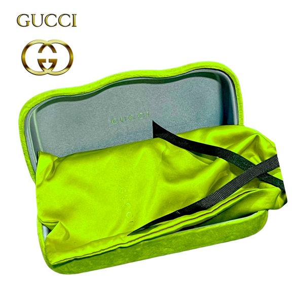 Gucci Authentic Women’s Geometric Sunglasses with Original Case & Bag - Picture 13 of 16